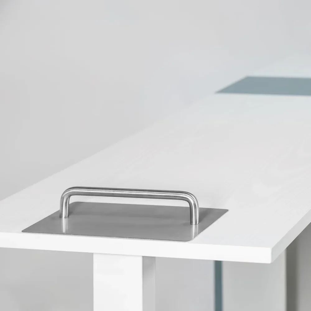 Mesa de manicura Escritorio para uñas, estación plegable versátil, longitud ajustable con gabinete de almacenamiento para salón, estudio en casa, blanco/gris