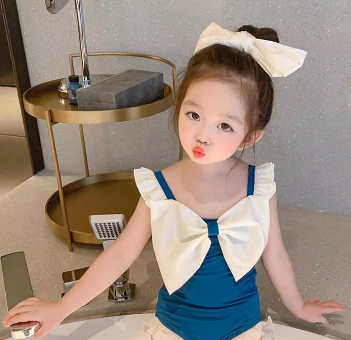 

2025 New Girls Swimsuit Girls One Piece Fashion Summer Princess Swimwear Children Ruffles Bow Sweet Swimsuit