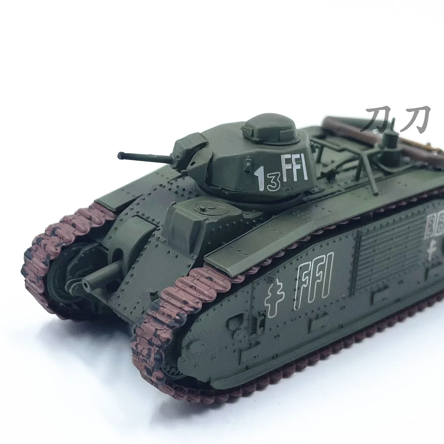 

1/72 французская модель танка B1 времен Второй мировой войны, гусеничная бронеавтомобиль, симуляционная модель Trumpeter Sandbox 36157