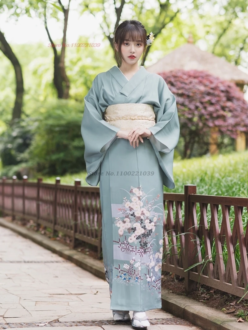 

2025 women kimono dress japanese kimono cardigan traditional japanese kimono yukata japanese traditional flower print japan robe