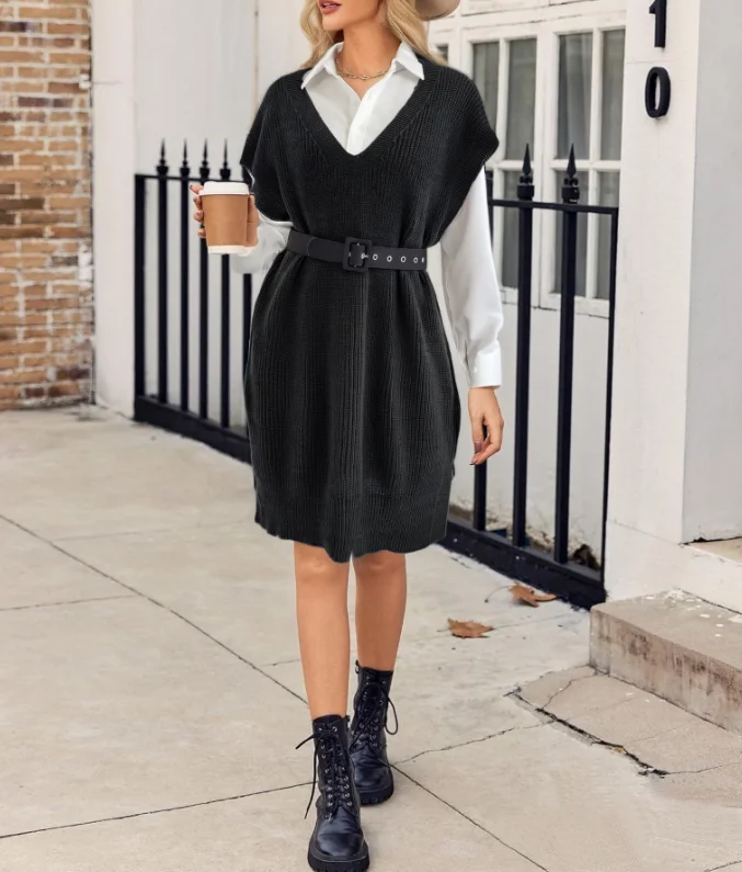 

2025 Sweater Vest Spring Autumn Warm Fashin Korean Soft Loose Knit Vest V-neck Knitwear Solid Pullovers Sweater Vest