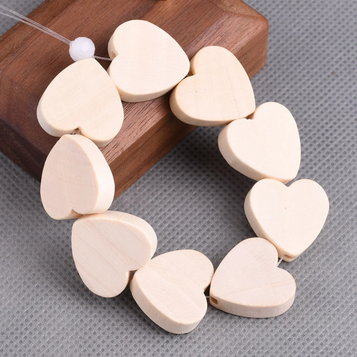 10 stücke Herzform 19x19mm Holz lose Holz perlen für Schmuck machen DIY Handwerk Ohrring Armband Ergebnisse – Detail 2