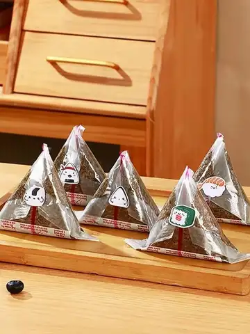 100Pcs PP Disposable Triangle Rice Ball Packing Bag Seaweed Onigiri Sushi Bag Onigiri Double Layers Wrap Plastic Bags