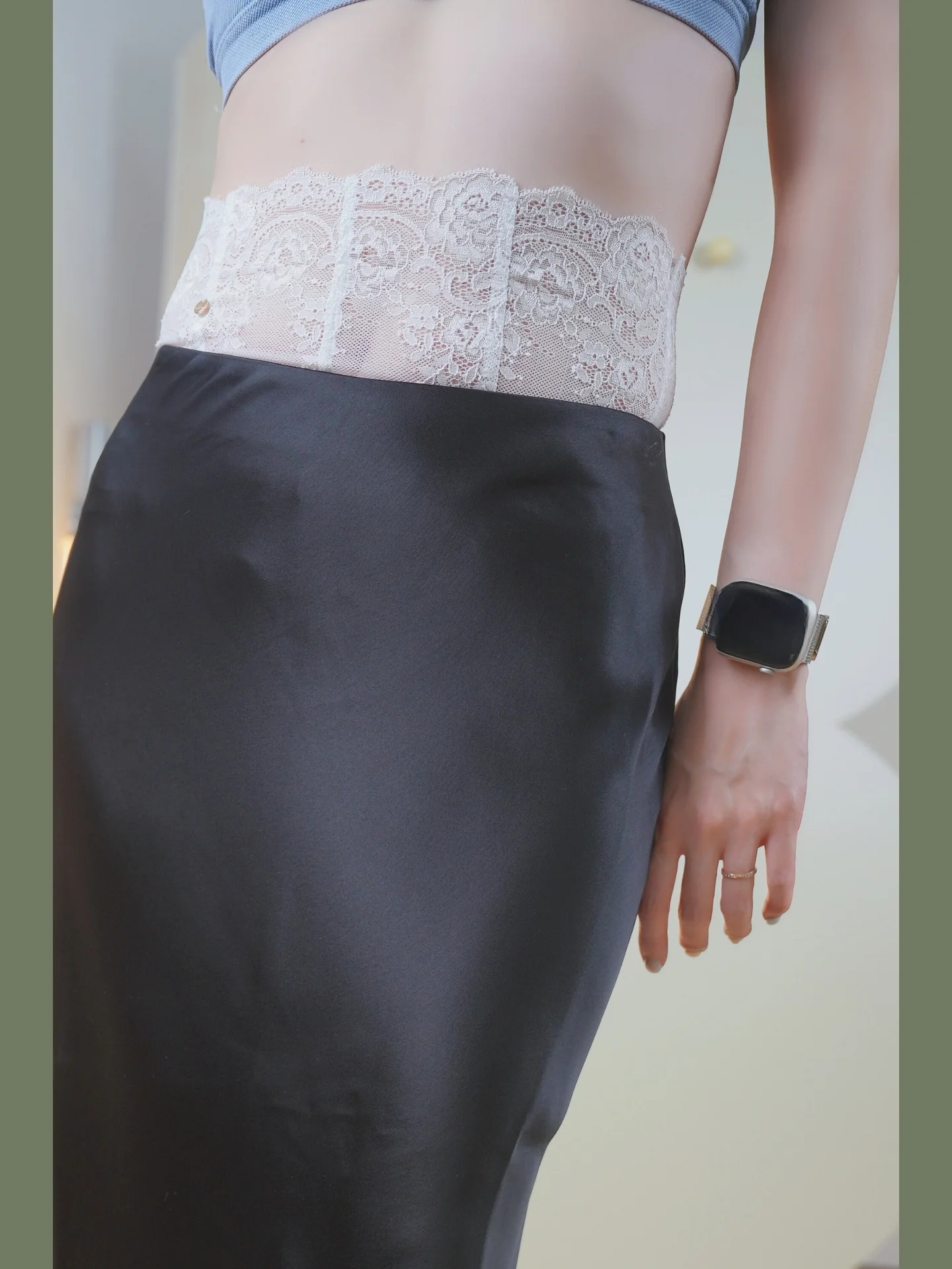 白いレースのウエストシールがついに登場！レース愛好家のための絶対に見逃せない美品！tt-uniqueによるファッションアクセサリー。