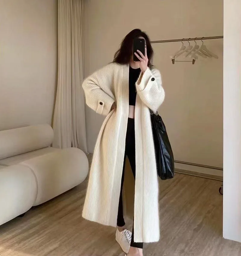 

2025 женская одежда, осенне-зимний дизайн, элегантный стиль, свитер с длинными рукавами, вязаный кардиган, свободное и плотное женское пальто