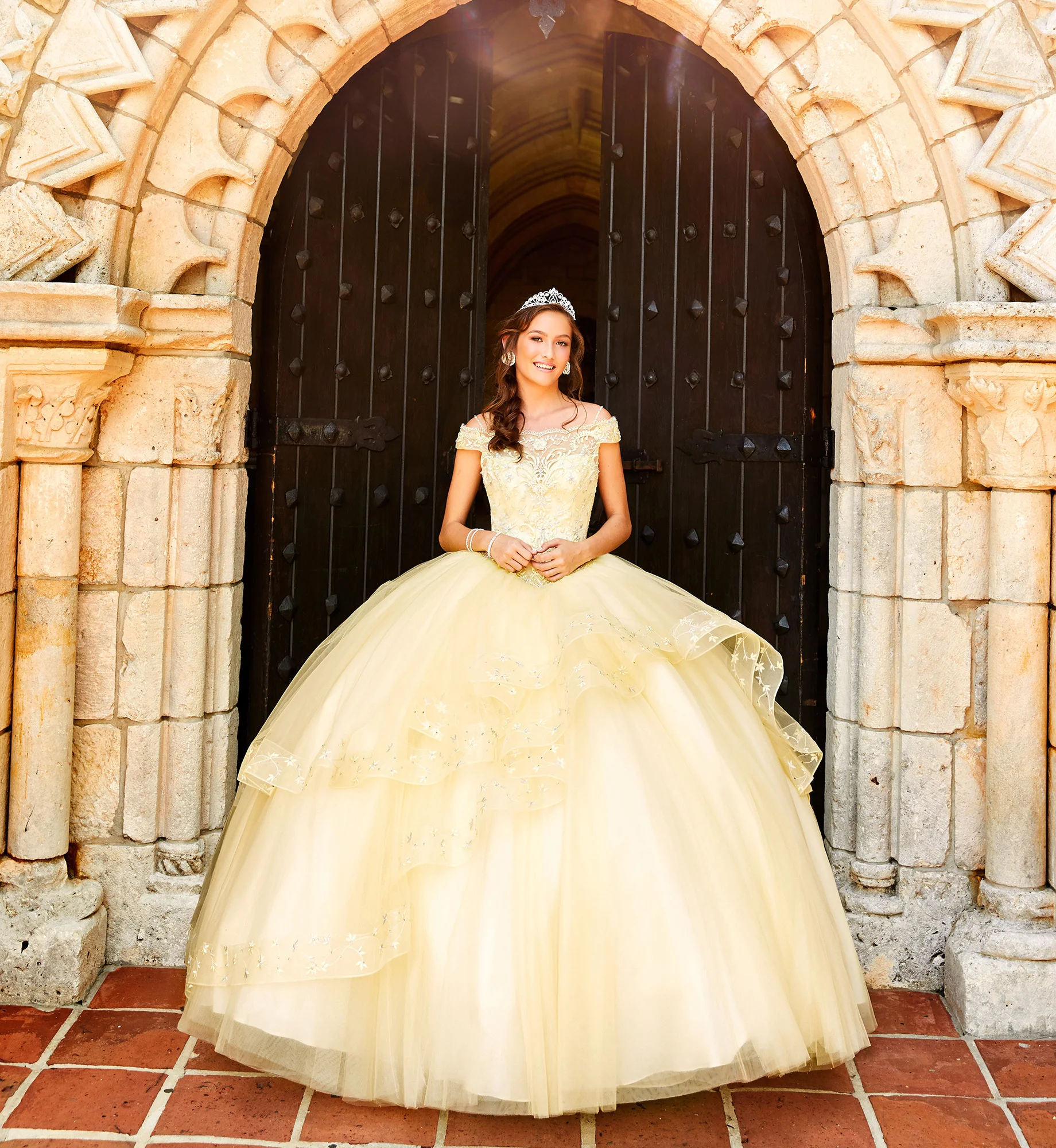 Puffy Quinceanera Dresses Ball Gown Off The Shoulder Tulle Appliques Mexican Sweet 16 Dresses Charro 15 Anos Customized