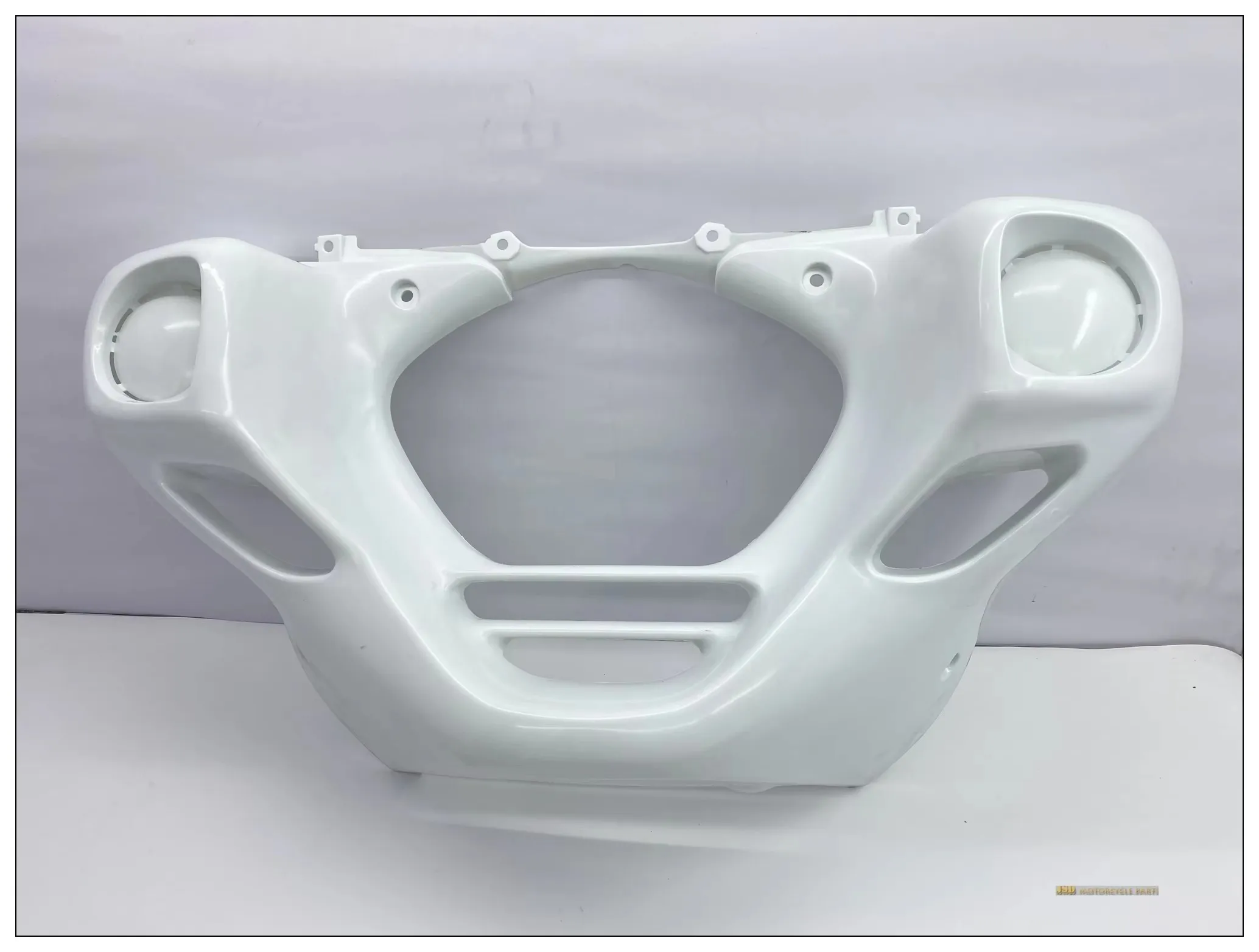 Suitable for Jinyi GL18000/2001 to 2011 white hair embryo fog lampshade/fog lamp housing board