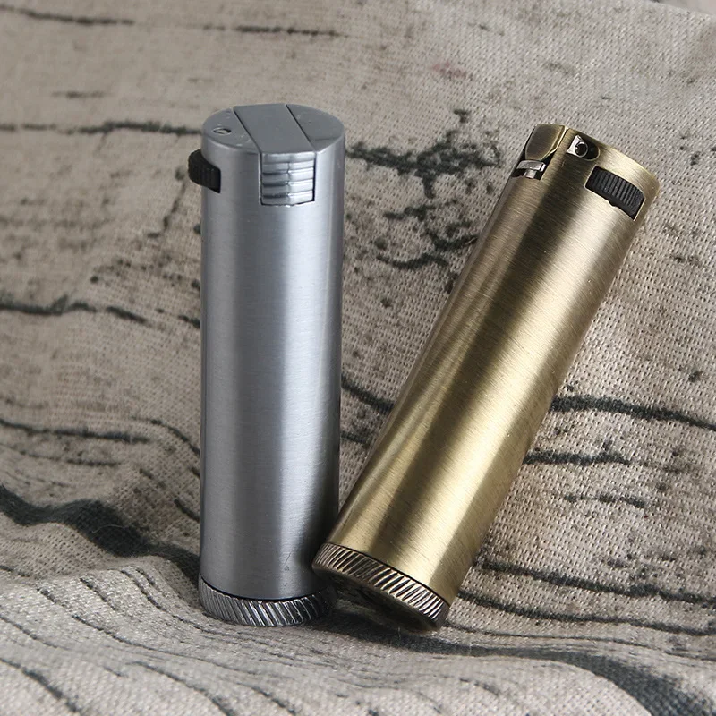 Old Sand Wheel Windproof Portable Lighter，Vintage Kerosiene Lighter，Men's Smoking Accessories, Holiday Nostalgia Gifts