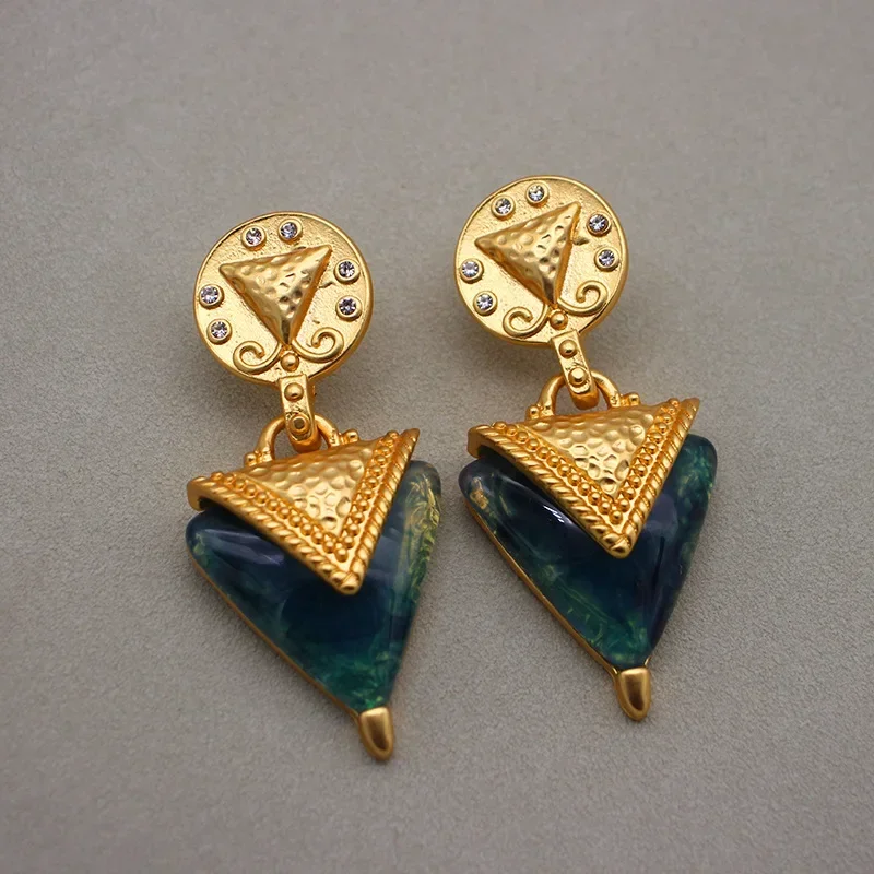 European and American Niche Vintage Triangle Jelly Glass Sea Blue Earrings Exaggerated Personality Gravel Power Earrings