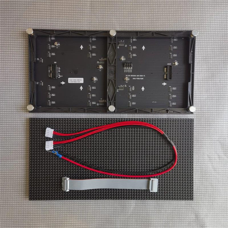 Panel matrycy wewnętrznej P5 RGB 320x160 moduł LED kolorowy wyświetlacz SMD2121 światło 64x32 piksele 16 skanujący ekran słup reklamowy wideo ściany