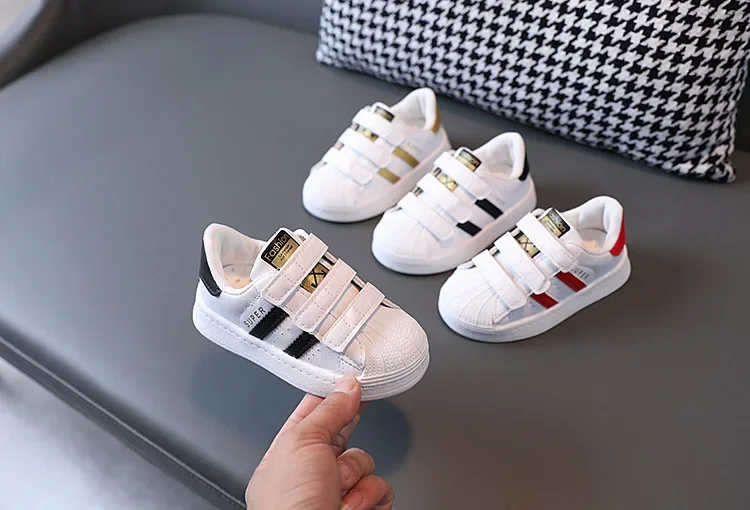 Kindersneaker, modisches Design, weiße, rutschfeste Freizeitschuhe für Jungen und Mädchen, atmungsaktive Sneaker, Schuhe für Kleinkinder und Schüler, Outdoor-Schuhe. – Detail 3