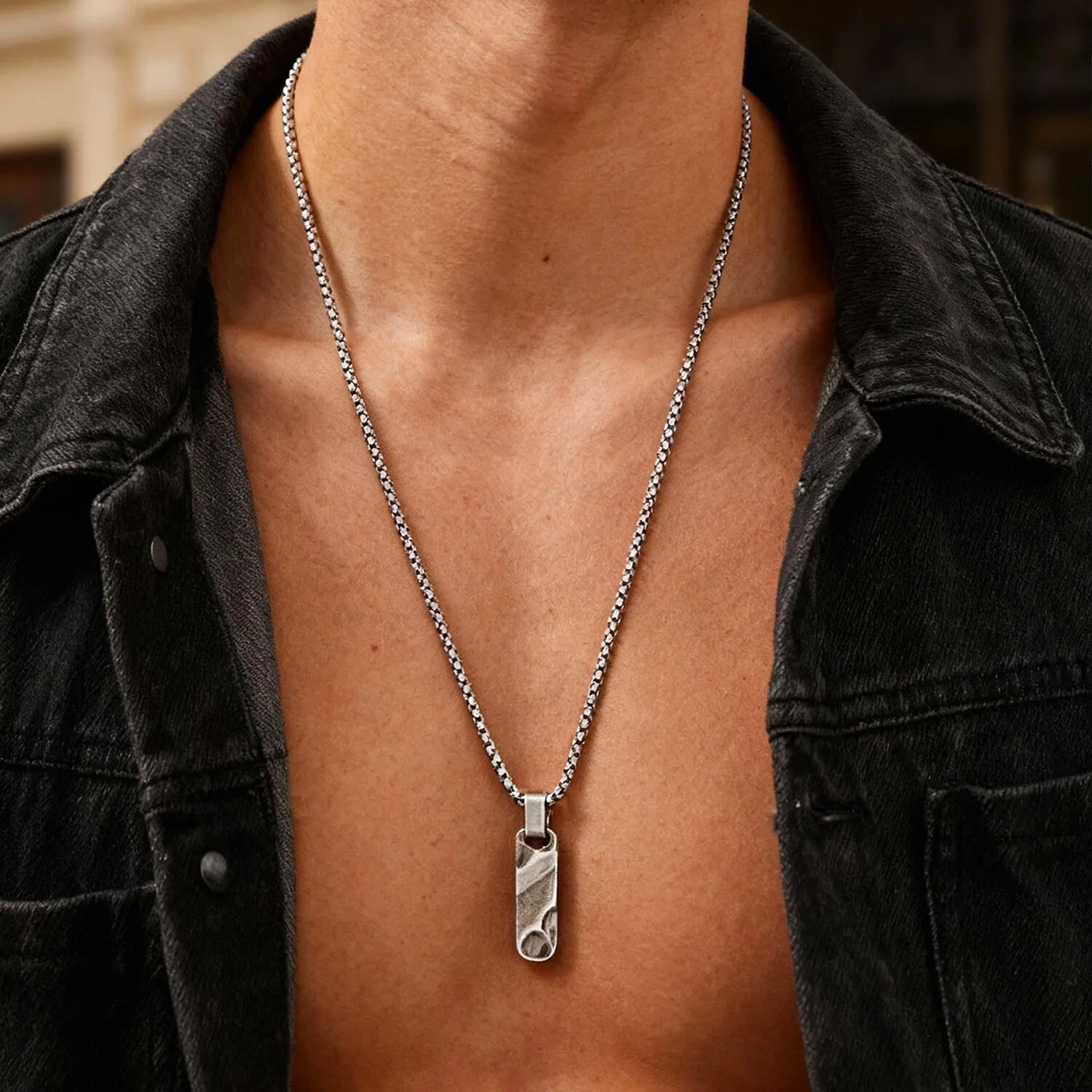 Small Dogtag Pendant Necklaces for Men Boys,Vintage Stainless Steel Hammered Texture Military Dog Tag Collar Gift view 3
