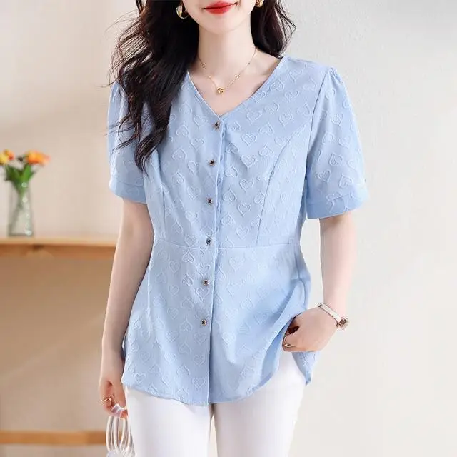 

Elegant Office Lady Short Sleeve V-Neck Heart Jacquard Bubble Shirt