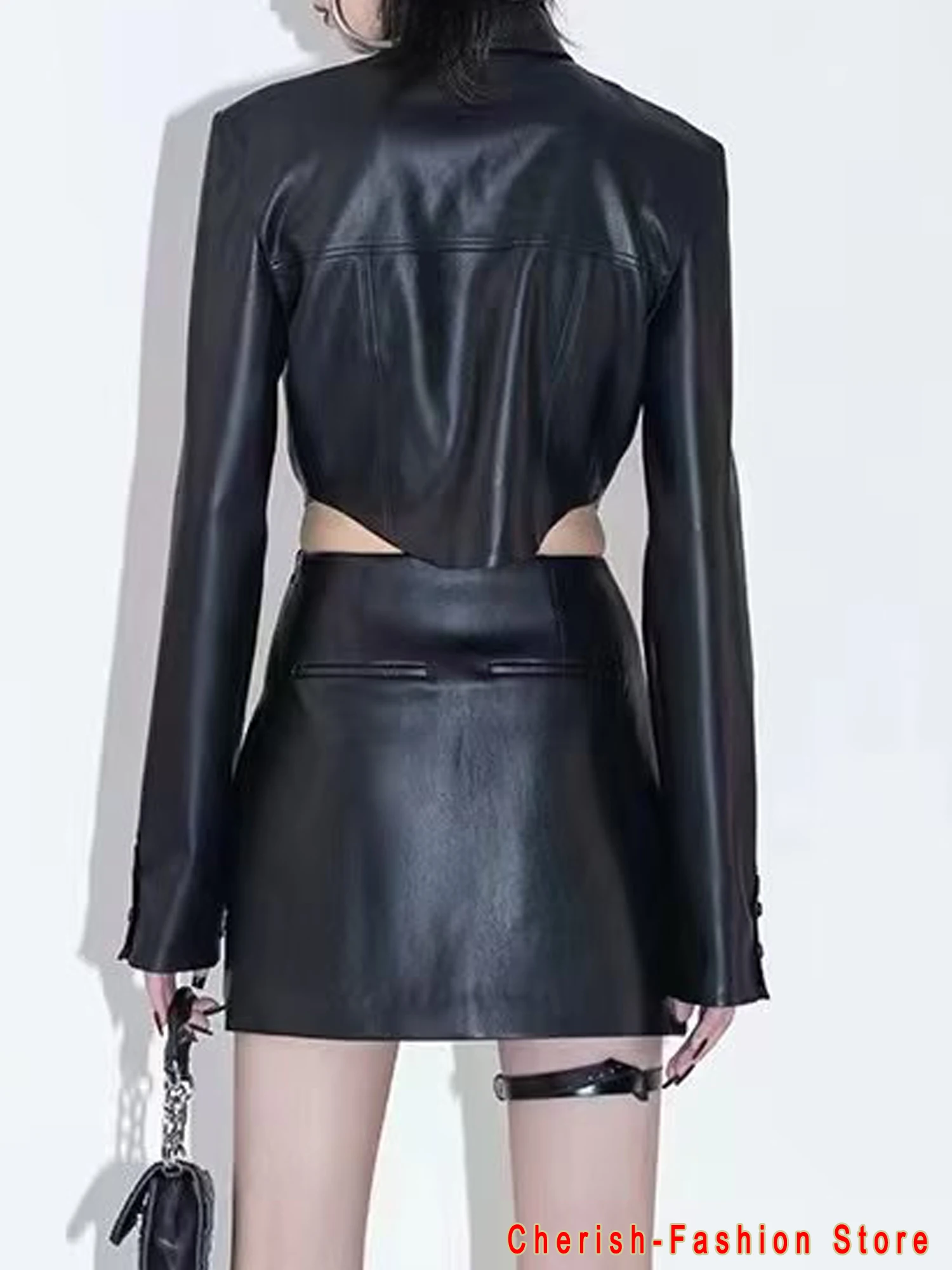 Chaqueta corta de cuero PU negro para mujer, abrigos de estilo Punk de manga larga con cremallera, abrigo corto de moda 2022