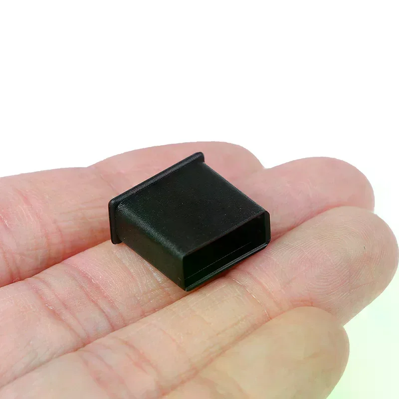 

10 шт. пластиковых защитных заглушек для USB-разъемов (защита от пыли)