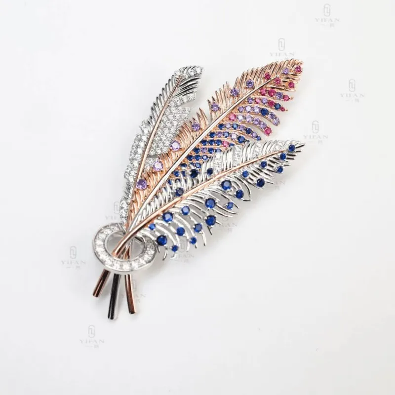 ZOCA Luxury Elegant 925 Sterling Silver Feather Brooch Main Stone Natural Topaz Three Color Brooch Lady Party Safety Pins Gifts