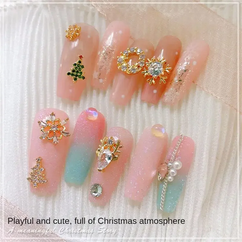 Christmas Nail Decoration Charming Bright Color Unique Nail Art Easy High Quality Rhinestones Fashion Resin Pendant Nail Sticker