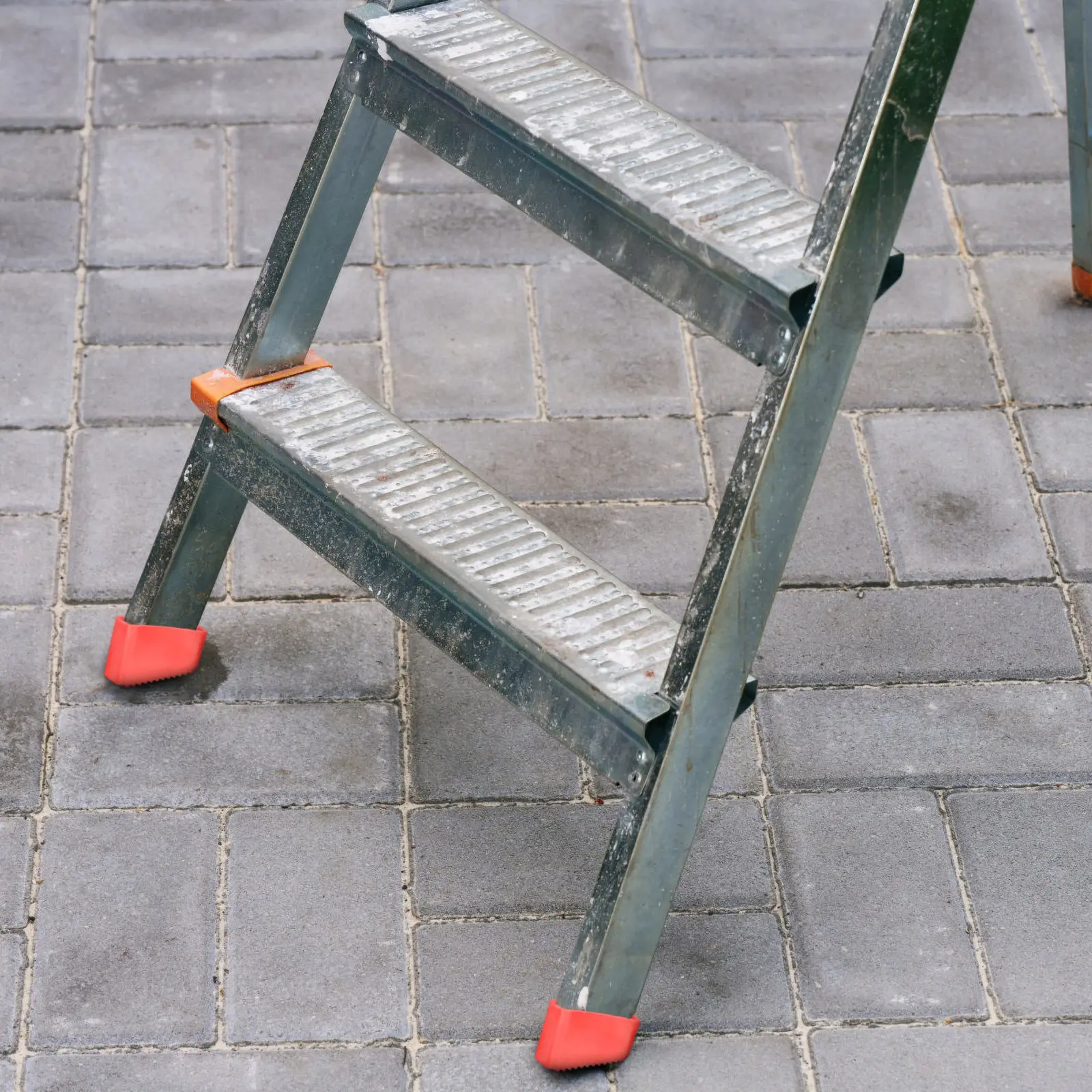 4pcs Non-Slip Ladder Foot Covers – Thick Rubber Pads for Floor Protection & Stability