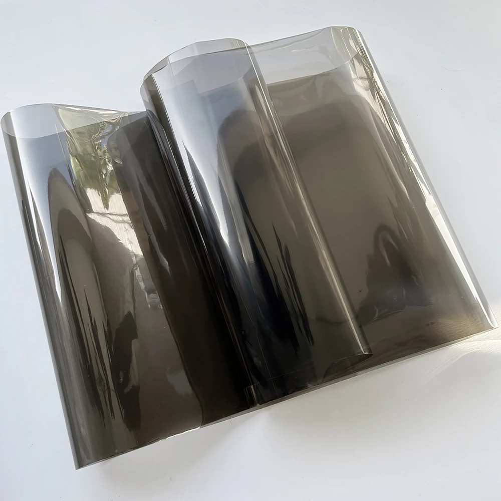 Glänzende Transparente Leichte Schwarze Rauch-PVC-Folie Scheinwerfer- und Rücklicht-Tönungsfolie Abdeckfolie Aufkleber Auto Rückleuchten-Sticker – Detail 3