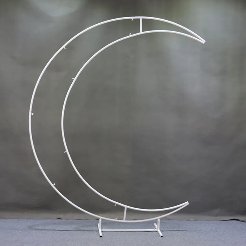 Wedding props Moon iron road lead shelf Hotel auditorium layout Window decoration Arch ornament Stage background