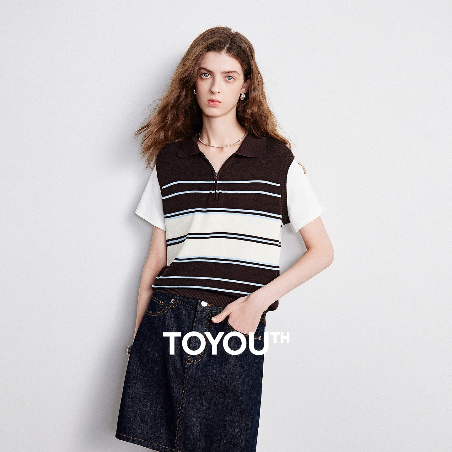 TOYOUTH Blusa Feminina de Malha 2026 Verão Nova em Liocel com Listras e Patchwork Efeito Duas Peças Manga Curta