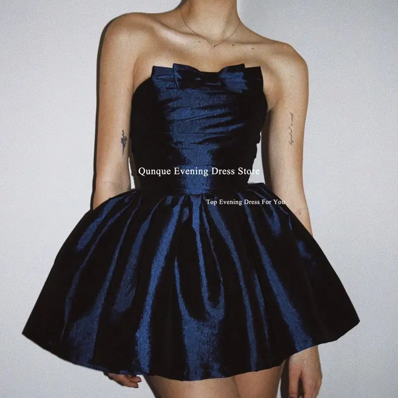 Qunque Short Navy Blue Satin Homecoming Dress Mini Strapless Ruched Cocktail Dresses Customized Bow Vestido Para Graduacion 2025