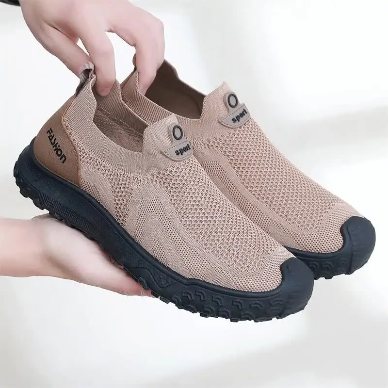 Zapatos informales de verano para hombre, diseño elástico sin cordones, puntera anticolisión, suela resistente, calzado para caminar al aire libre para uso diario