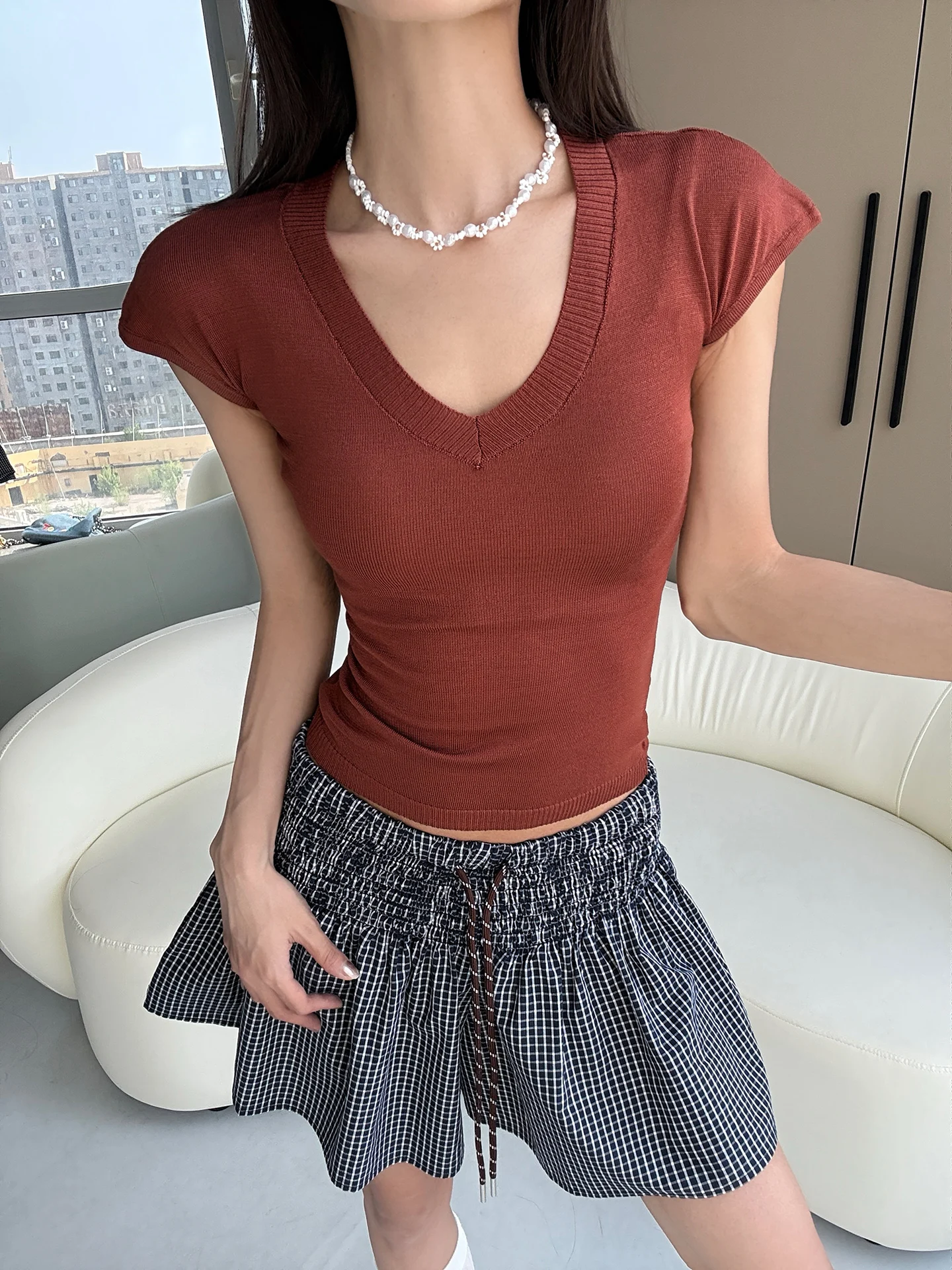 Camiseta de Mujer MianCun, Corte Ajustado, Cuello en V, Manga Corta, Estilo Casual, Fibra Rcelle, Estilo Mojito