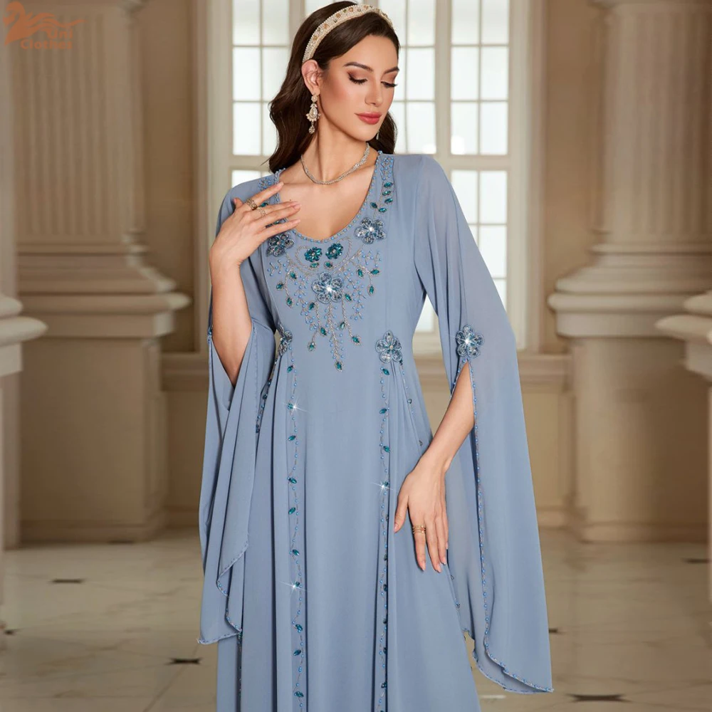 ชุดอาบายะห์ปักลูกปัดหรูหราสไตล์อาหรับ แขนยาวพิเศษ ผ้าสีพื้น เรียบหรู สำหรับสตรีชาวมุสลิม ชุดราตรี ปี 2025 ﻿