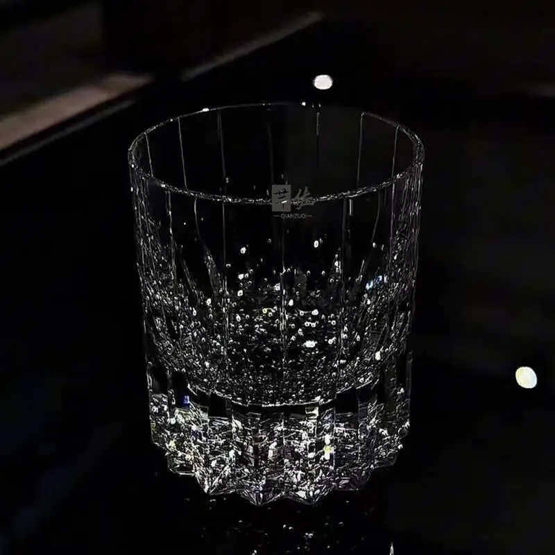 

High-End Whiskey Glass Crystal Cup Elegant Star Ray Design for Parties And Luxury Drinks Premium Glassware by Kanzuo