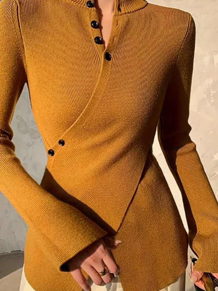 

Элегантные женские топы с длинными рукавами и пуговицами, темпераментные нерегулярные женские джемперы, модный дизайн, стильный однотонный тонкий свитер