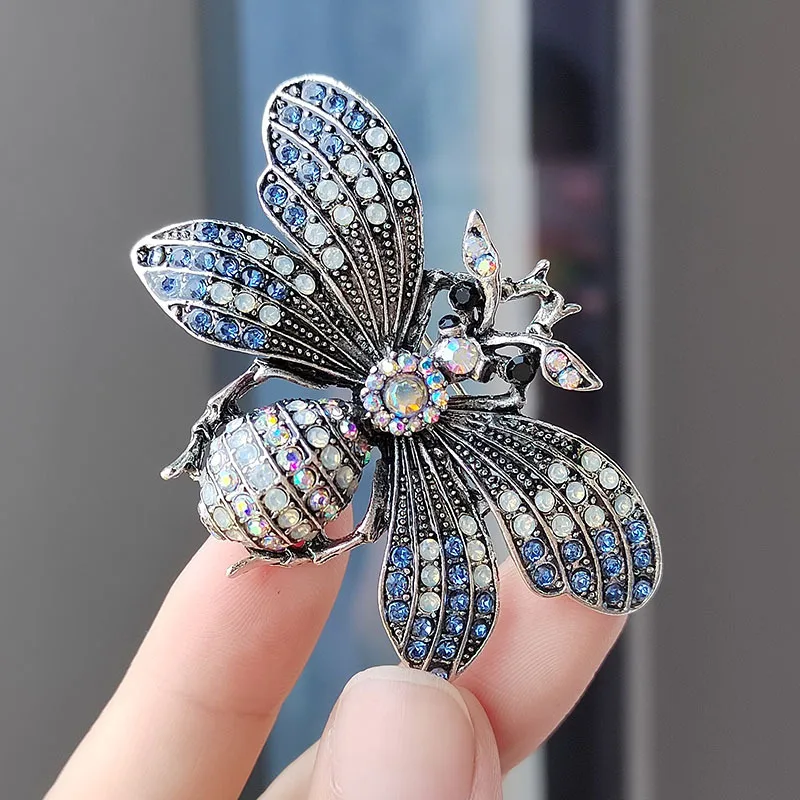 Luxury Vintage Crystal Bee Beetle Brooches For Women Man Clothes Suit Fashion Metal Insect Animal Brooch Pin Jewelry Accessories