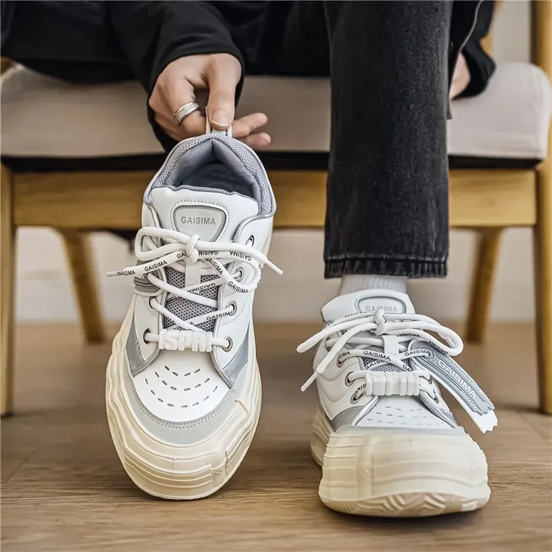 New High-quality Flat, Low-top, Round-toe Color-blocking, Comfortable and Anti-slip Casual Sports Vulcanized Board Shoes