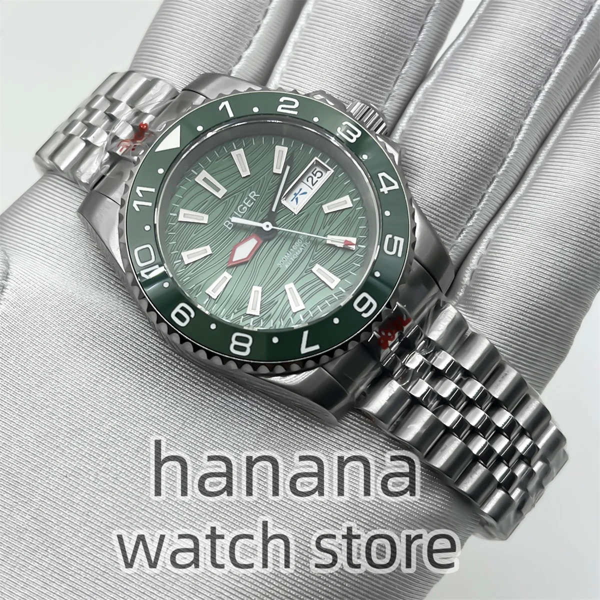 40MM NH36 Green dial automatic men's swim diver watch sliding lock steel strap silver case date week display 100m waterproof