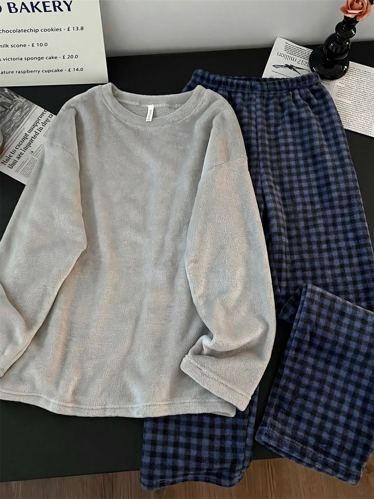 Men's Coral Fleece Pajamas Thickened Flannel Leisure Loose Fit Overhead Home Clothes Set Autumn Winter Warm Soft Polyester