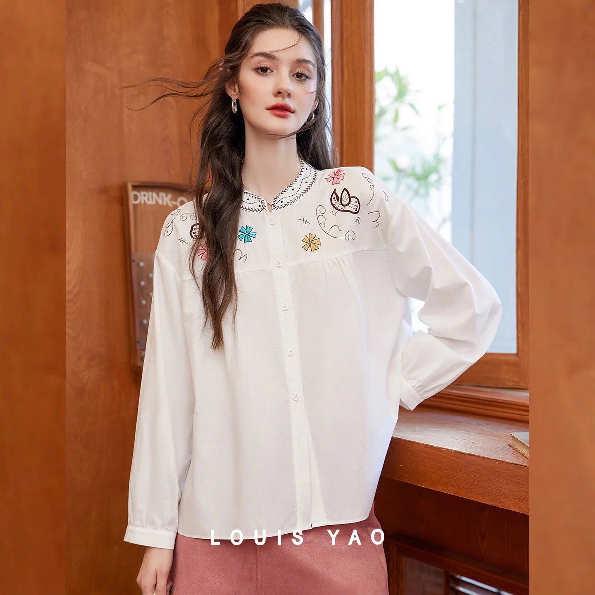 

Retro Embroidered Women's T-shirt 2025 Autumn Drop Shoulder Sleeves Contrast Colors Collar Long Sleeve Tees Tops for Women