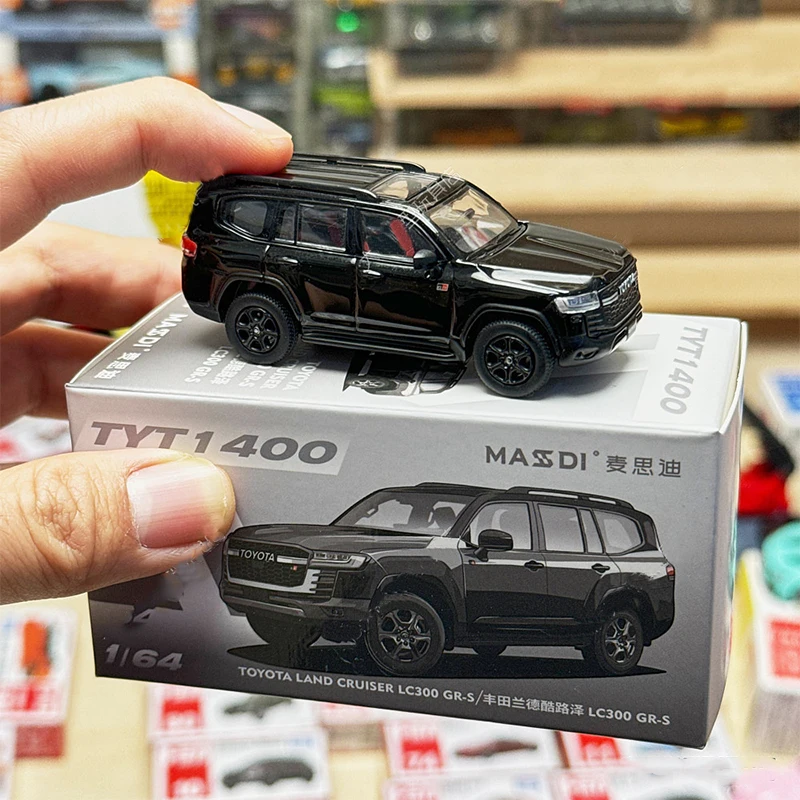 Massdi 1:64 Békateknő toyota Agrár Cirkáló LC300 GR-S TYT1400 TYT1401 Tettetés Keverés autó manöken collectible Adomány Ajándéktárgy kijelző