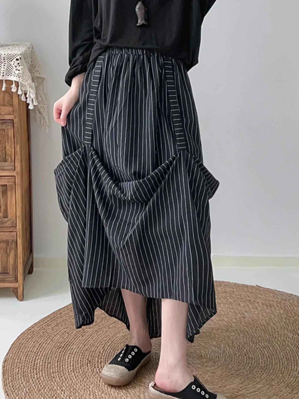 Female Fashion Spring Summer High-waisted Vertical Striped Print Skirts Women Artist Irregular Midi A-line Skirt with Big Swing