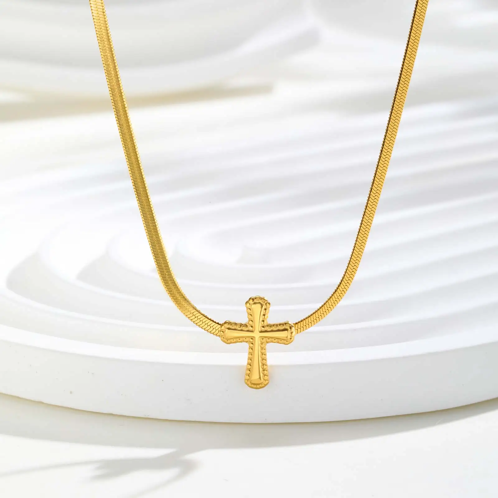 

Punk Cross Pendant Blade Chain Choker Necklace for Women,Gold Color Stainless Steel Chain Necklaces,Fashion Charm Jewelry Gifts