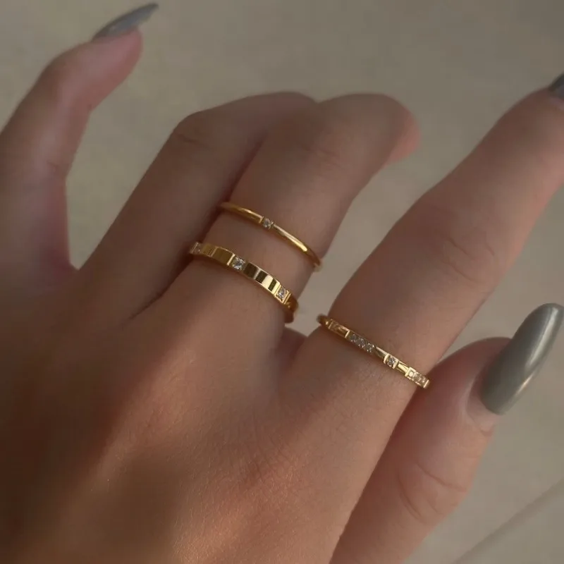 Yupsk 2 Stück/Set Modischer 316 L Edelstahl Pavé Micro Zirkon Ring für Frauen Mädchen Goldene Ringe Set Party Schmuck Geschenk – Detail 6