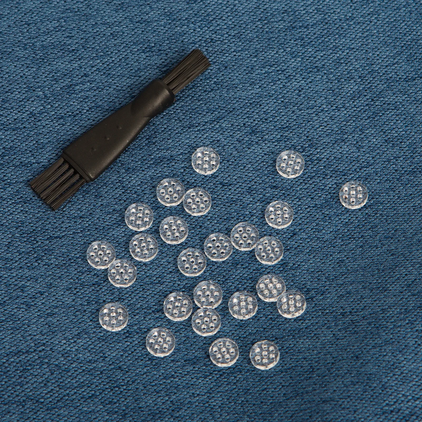 25 Pcs 0.3\'\' Glass Daisy Screens for Tube Glass Smoking Bowl-7 Honeycomb Holes for Glass Tube Comes with 1 Brush