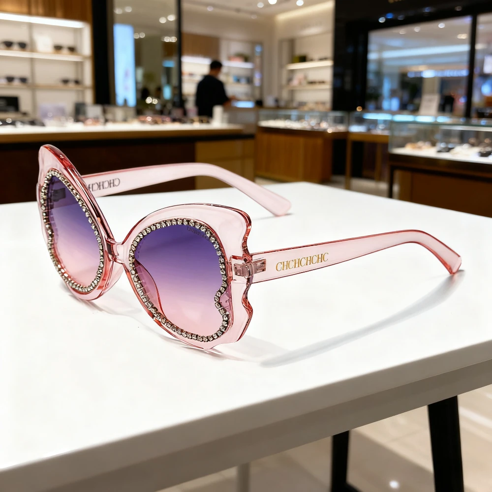 

New Heart Shaped Rhinestone Sunglasses Hot Girl Sweet Cool Cute Fashion Sunshades Trendy Shopping Versatile Best Seller