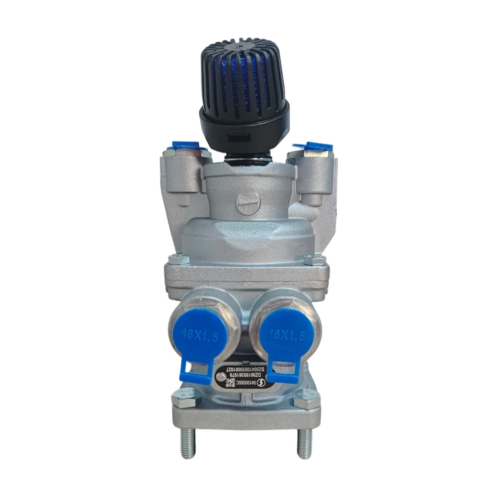 DZ96189361079 Dual Circuit Foot Brake Air Valve for Shacman XIN M3000 Heavy Duty Truck Brake System Spare Parts
