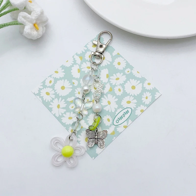 Cute Flowers Butterfly Keychain Y2K Aesthetic Beaded Keyring Korean Key Chain Backpack Pendant Bag Hanging Decoration