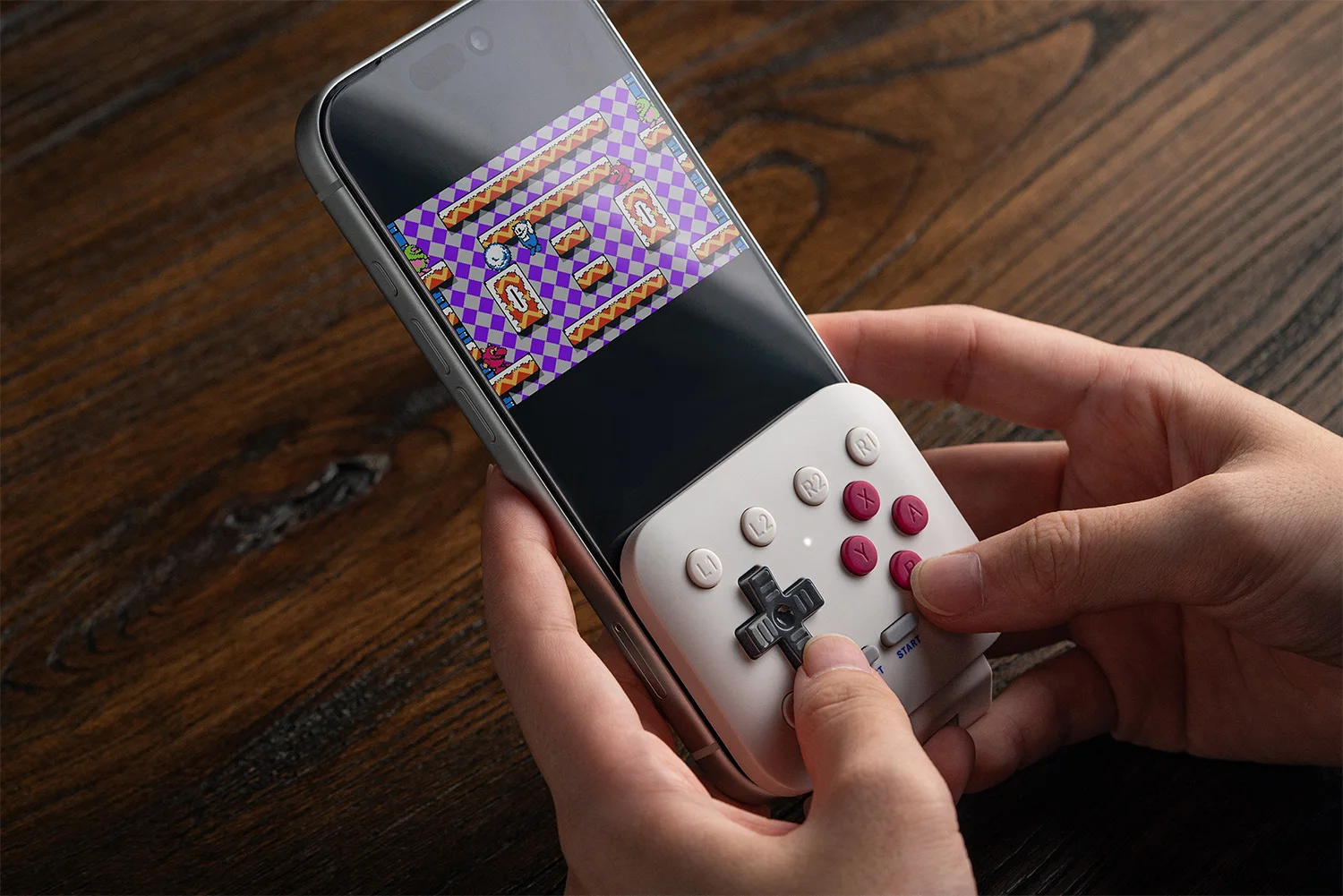 8BitDo FlipPadモバイルゲームコントローラー、縦向きモバイルフリップスタイルUSB-Cゲームパッド、iPhone iOS Androidゲームアクセサリー用