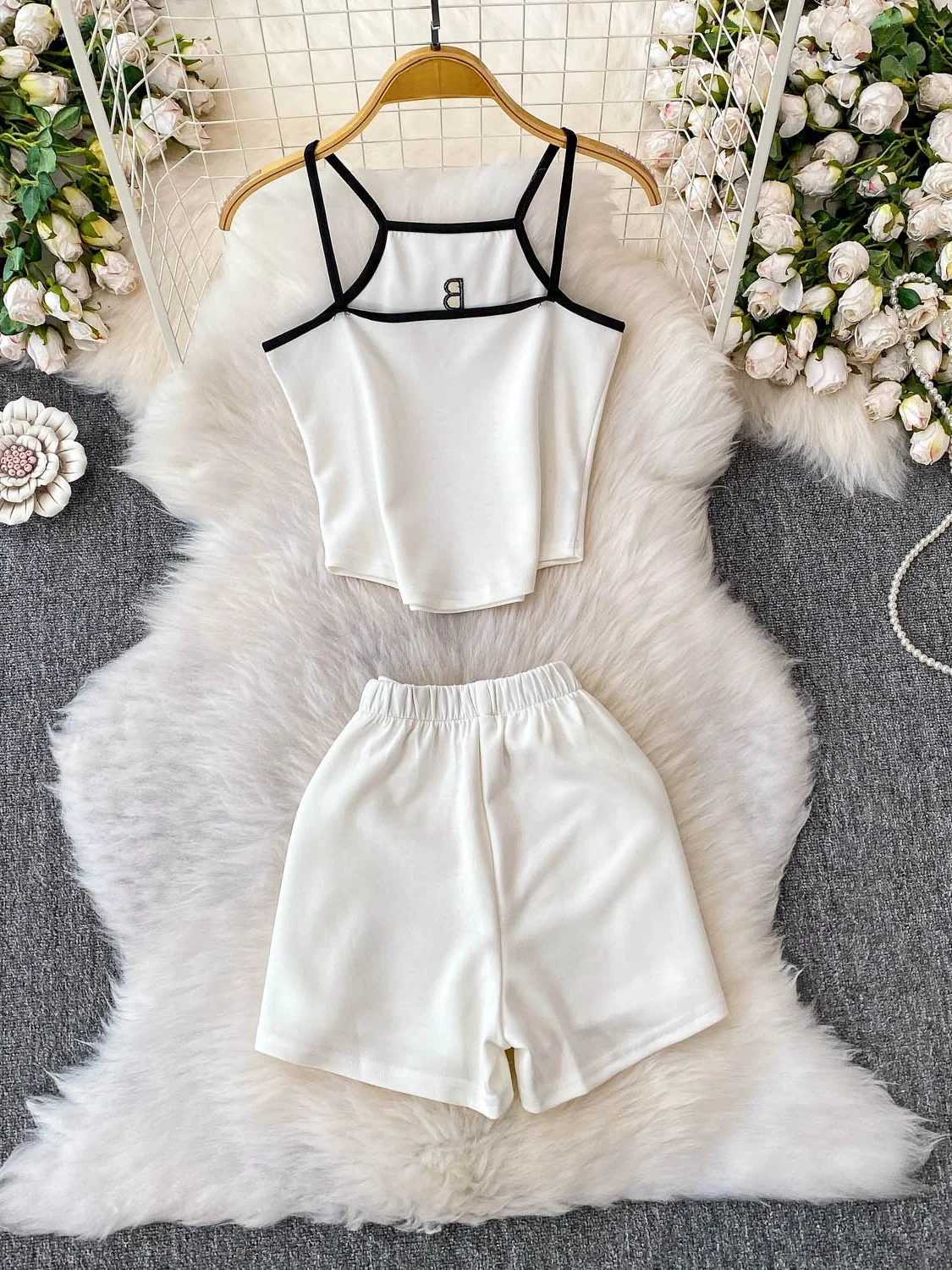 

Сексуальная майка контрастного цвета с вышивкой букв и высокой талией, комплект из двух предметов, предотвращает экспозицию, моющийся женский...