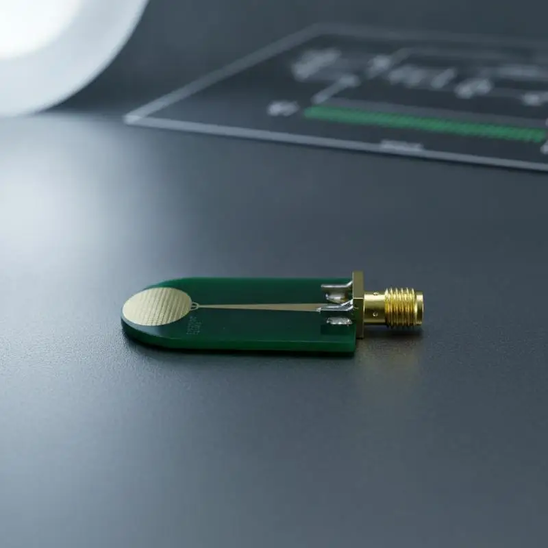 3.1GHz-9GHz UWB Antenna 3.5dBi SMA Directional Antenna 5GHz 5.8Ghz WIFI RF Signal Spectrum Monitoring Communication Testing ANT