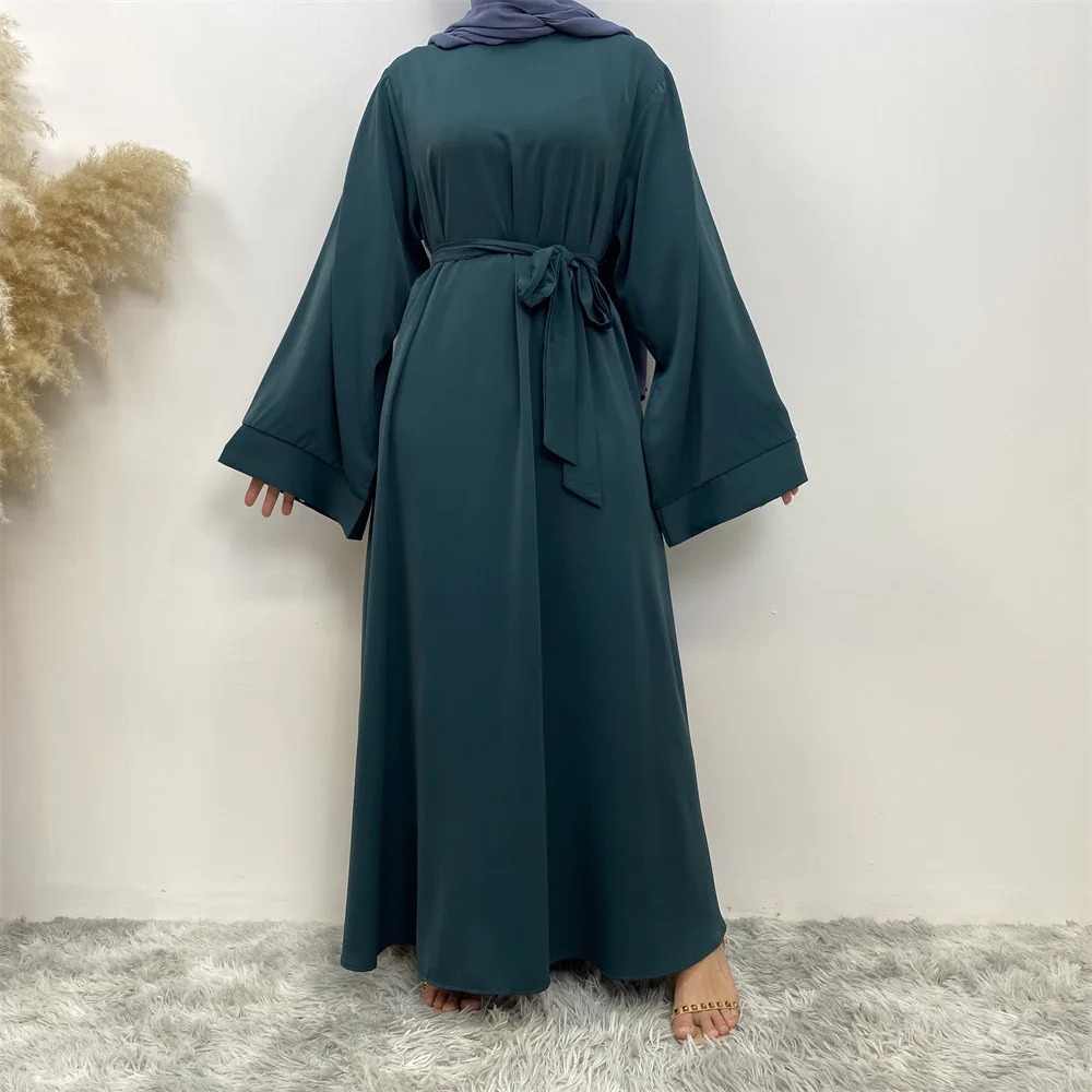 ผู้หญิงมุสลิมตะวันออกกลางดูไบสีทึบ LACE-Up ชุด Abaya หลวม Robe ตุรกียาวแฟชั่นชุด