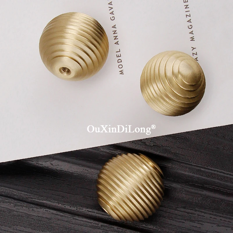 Creative 4PCS Solid Pure Brass Ball Furniture Handles Drawer Pulls Cupboard Wardrobe Kitchen Dresser Shoe TV Cabinet Pulls Knobs