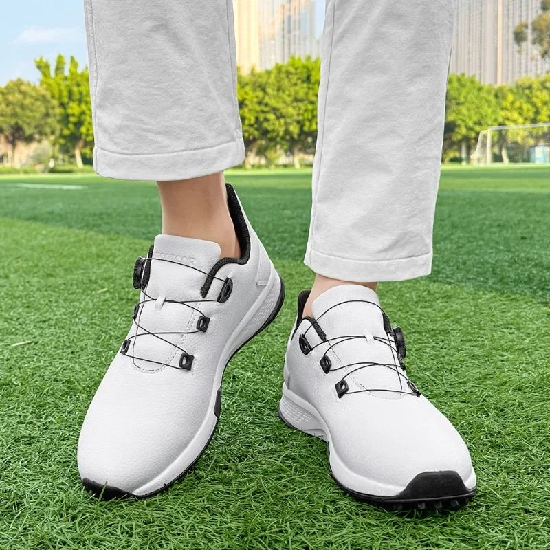 2026 New Men Golf Shoes Professional Golf Sneakers Cushioning Sneakers Walking Footwears Comfortable